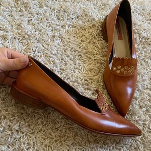 Leather shoes
